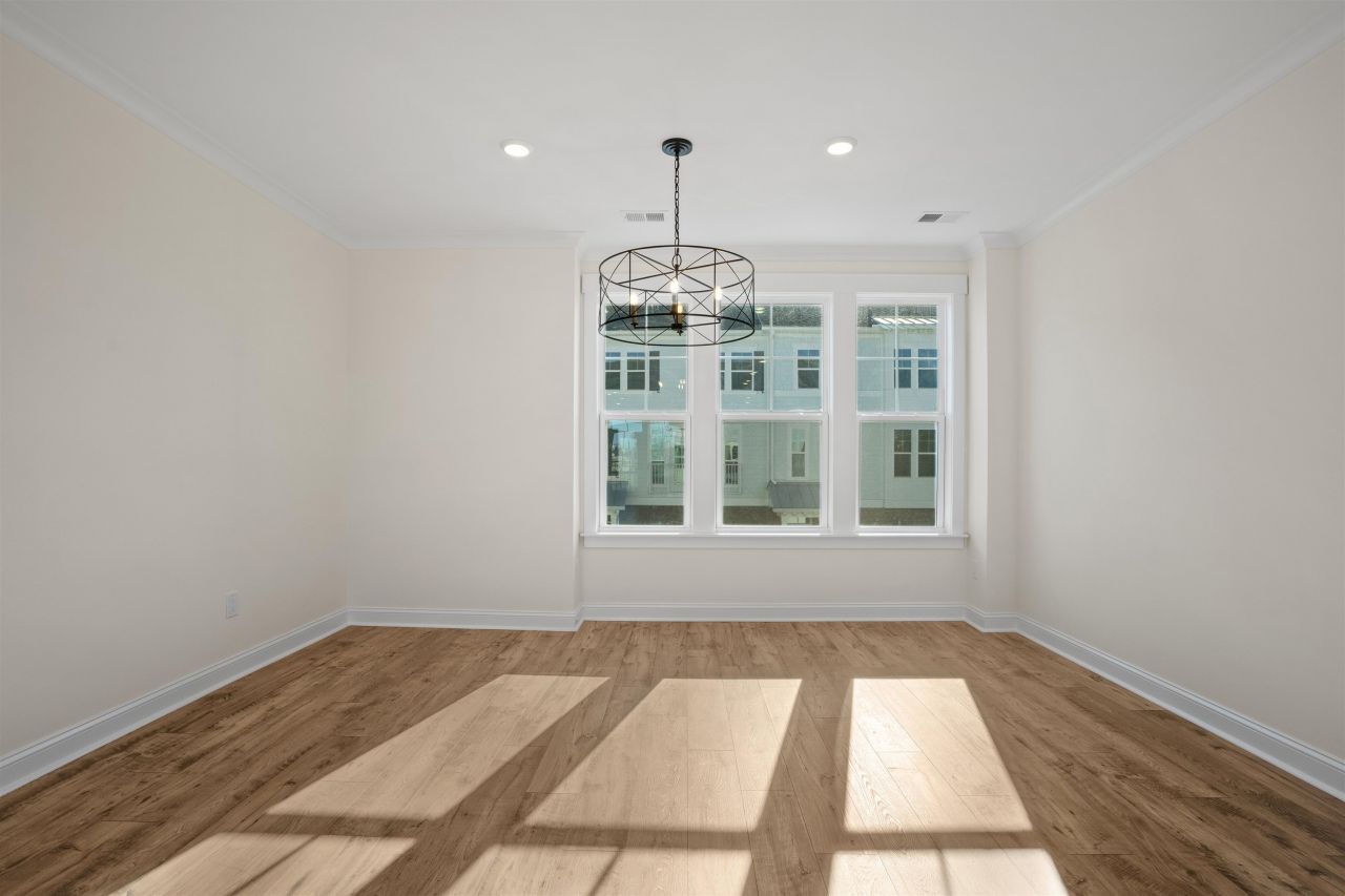 8479 Duke Pl. Photo 12