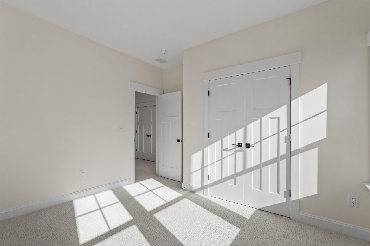 8479 Duke Pl. Photo 36