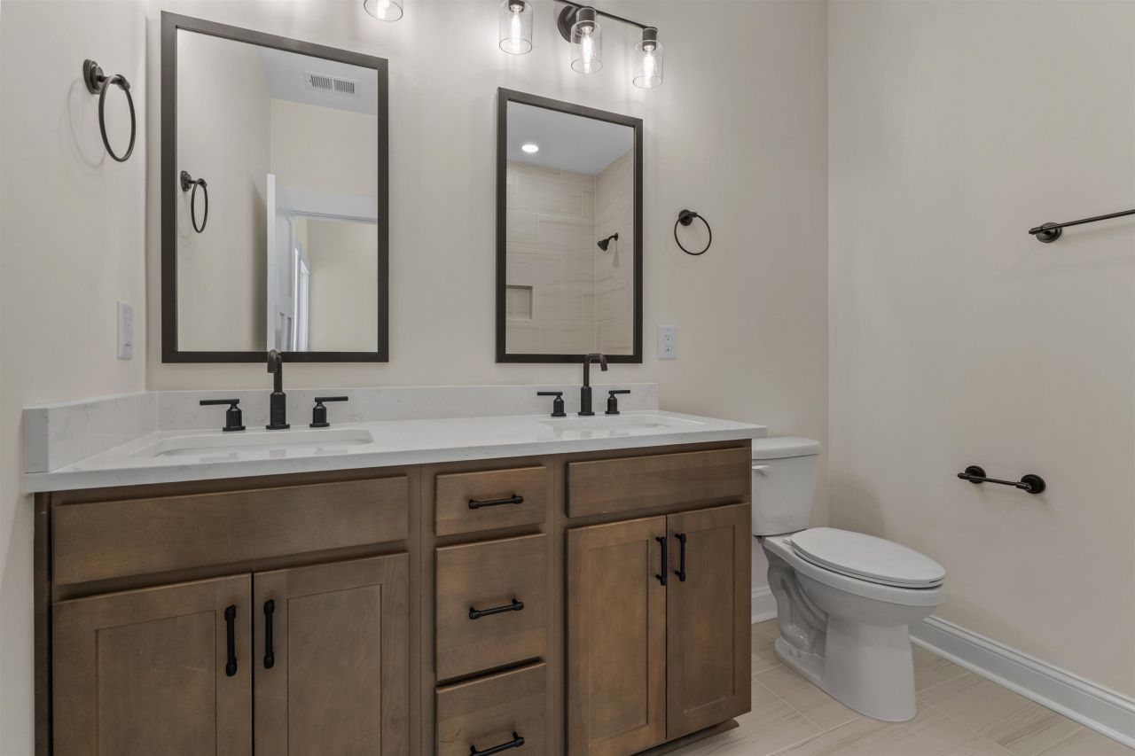 8479 Duke Pl. Photo 37