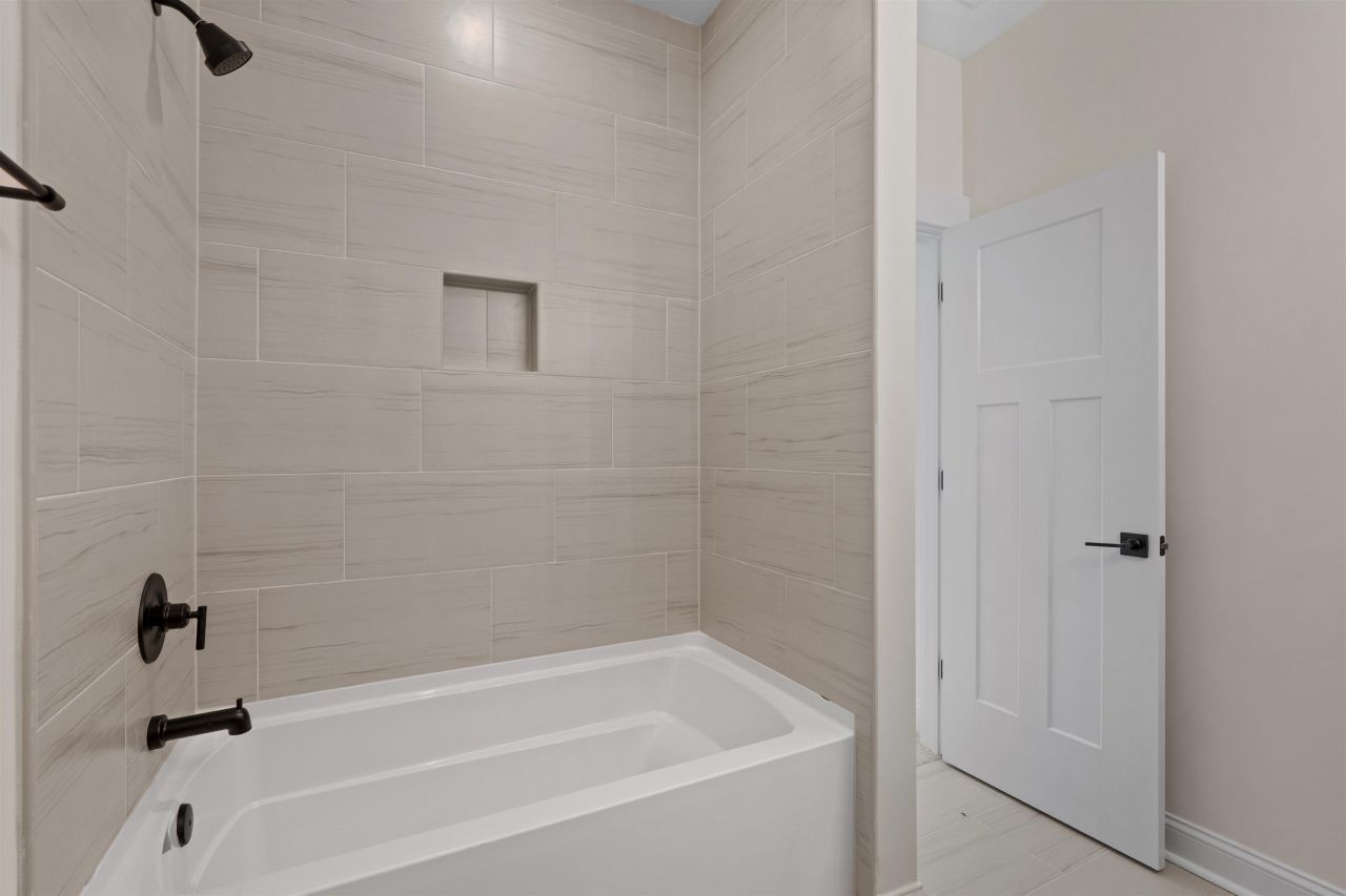 8479 Duke Pl. Photo 38