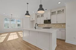 8479 Duke Pl. photo 4