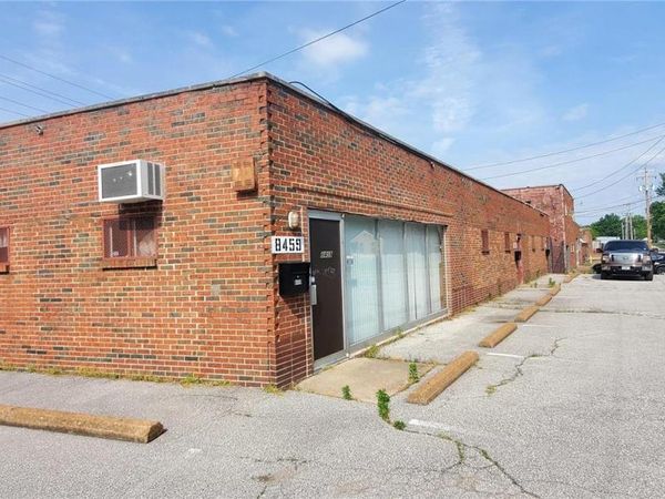 8455 Wabash Avenue, St Louis, MO 63134