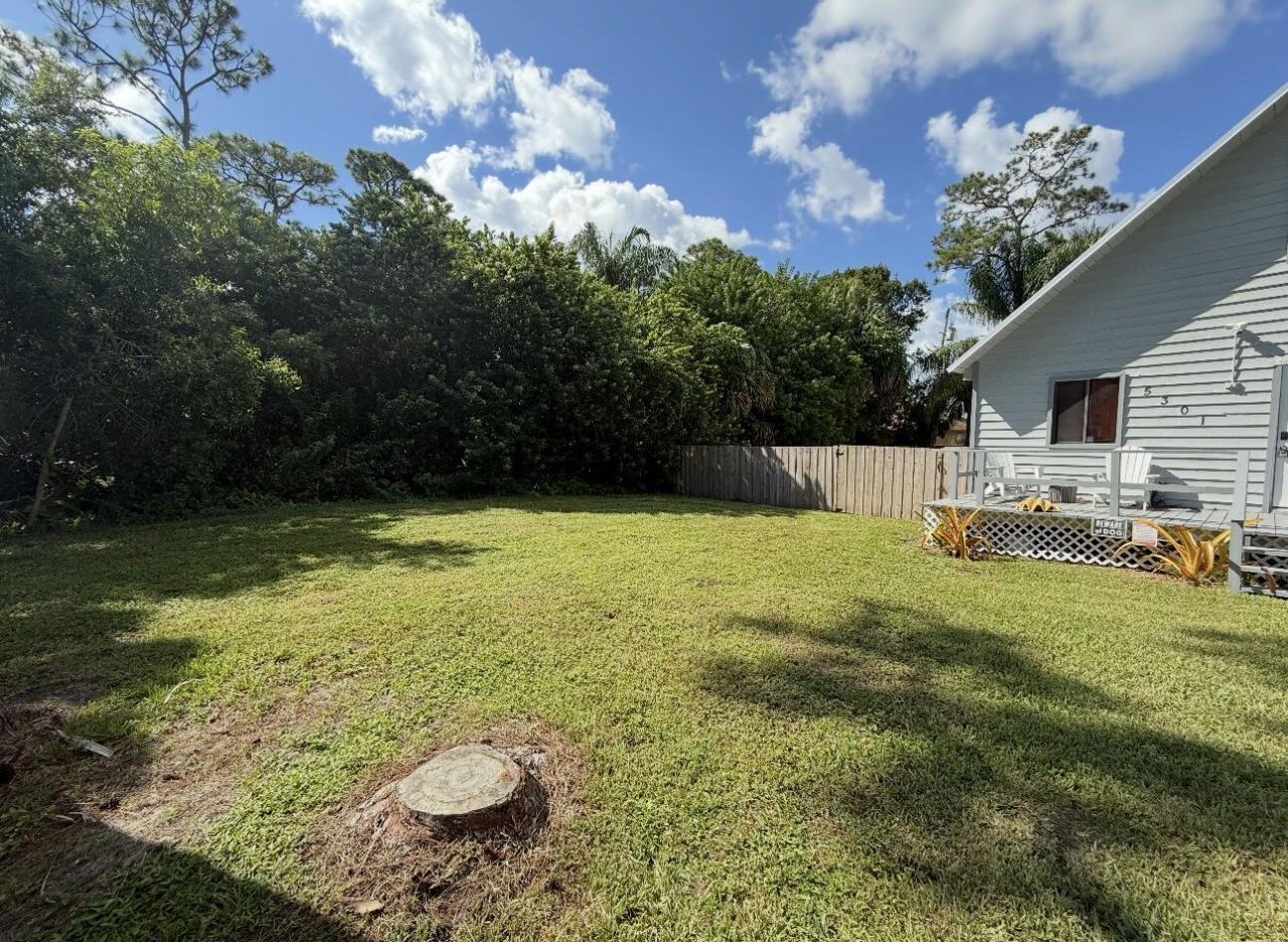 5301 Sunset Boulevard, Fort Pierce, FL 34982 Photo