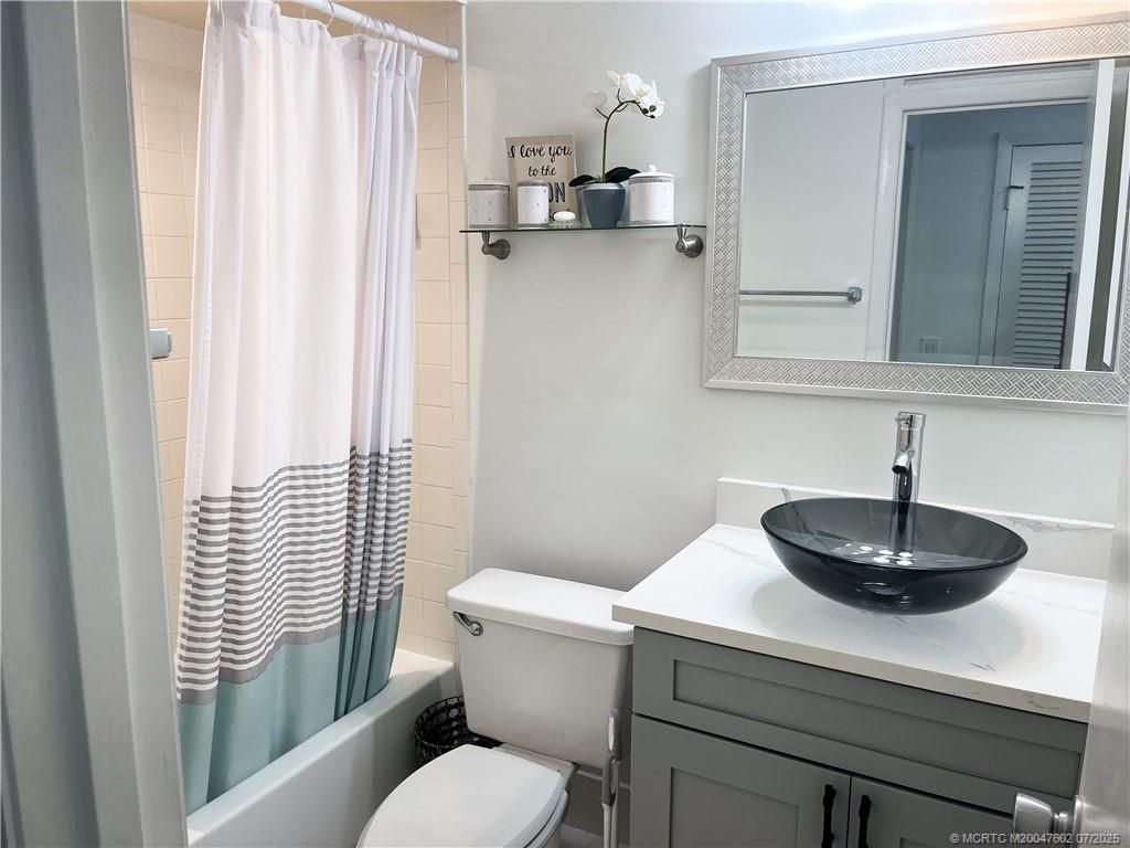 3960 SW Greenwood Way, Unit B, Palm City, FL 34990 Photo