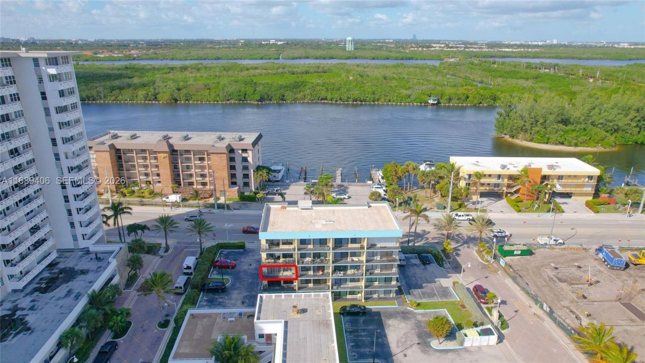 3215 N Ocean Dr, Unit 301, Hollywood, FL 33019 Photo