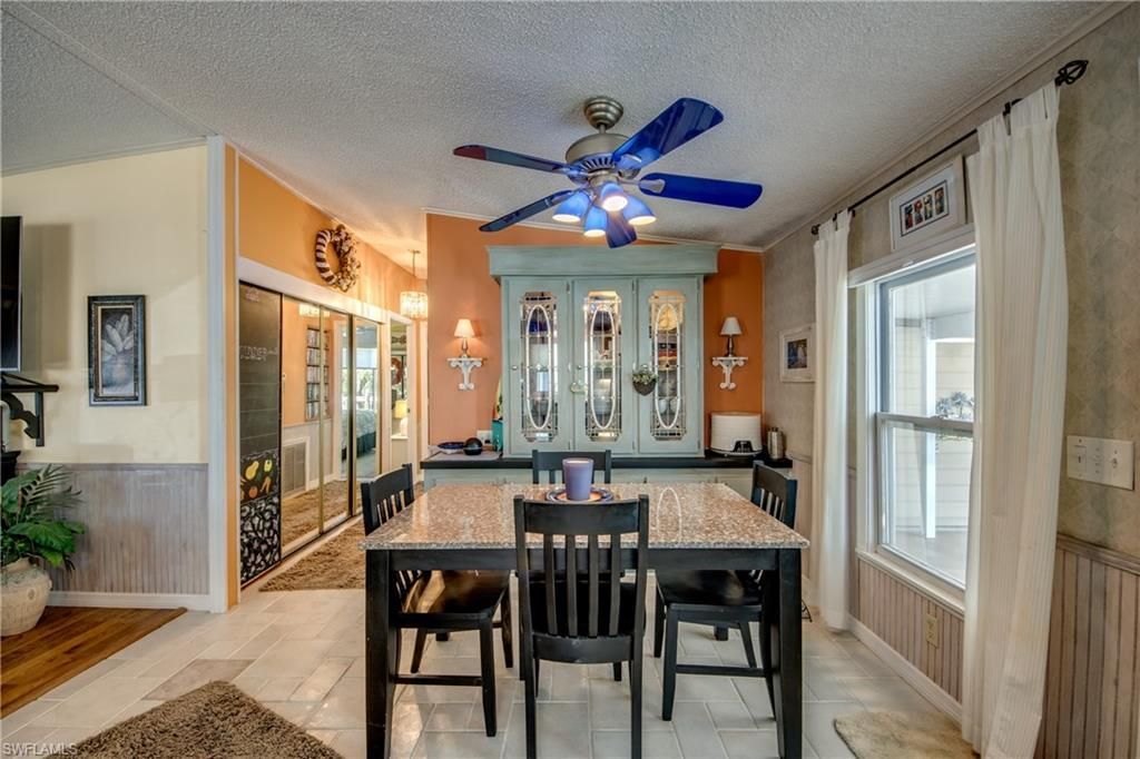 5029 Gulfgate Ln, Saint James City, FL 33956 Photo