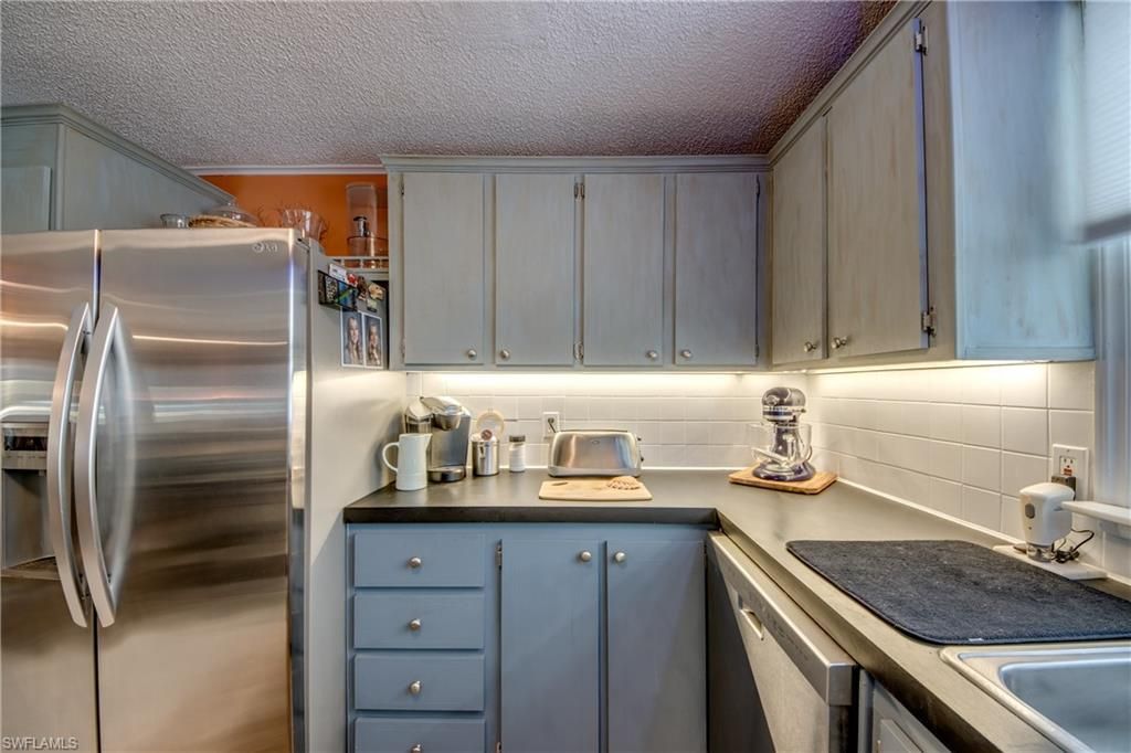 5029 Gulfgate Ln, Saint James City, FL 33956 Photo