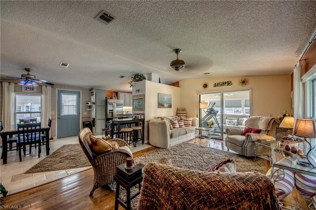 5029 Gulfgate Ln, Saint James City, FL 33956 Photo