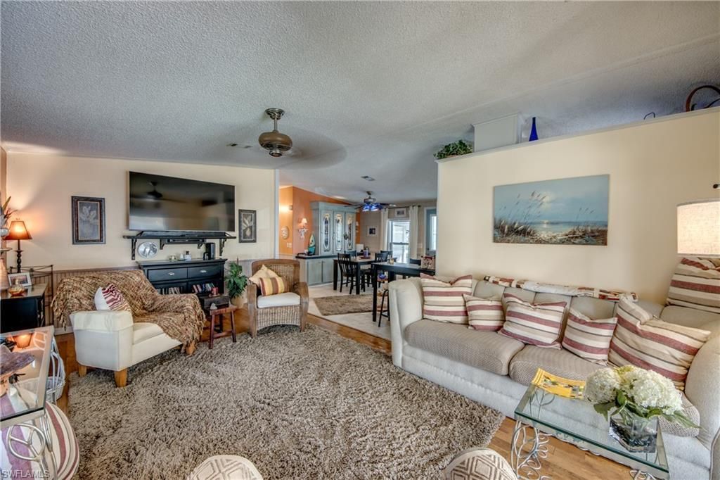 5029 Gulfgate Ln, Saint James City, FL 33956 Photo