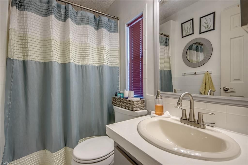 5029 Gulfgate Ln, Saint James City, FL 33956 Photo