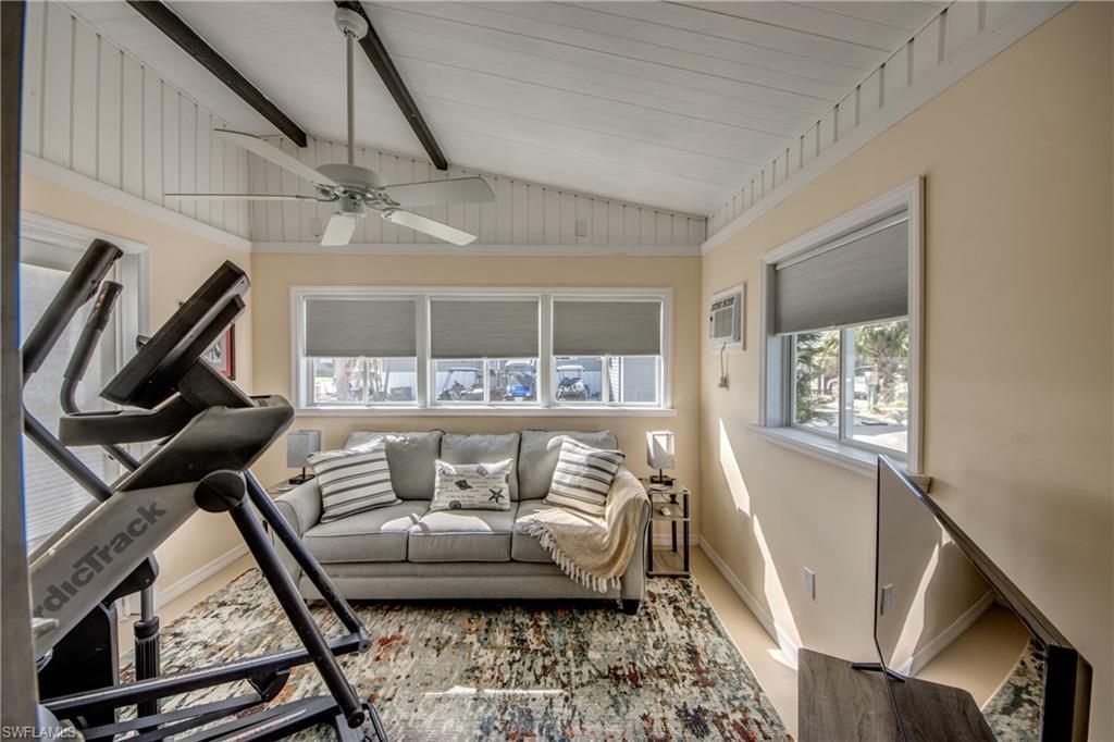 5029 Gulfgate Ln, Saint James City, FL 33956 Photo