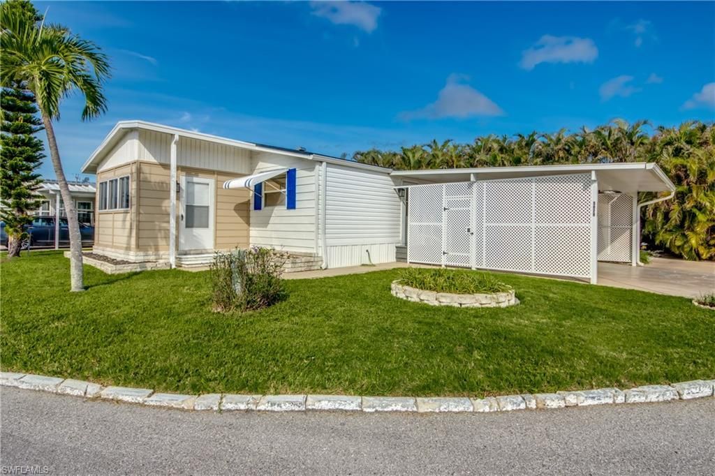 5029 Gulfgate Ln, Saint James City, FL 33956 Photo