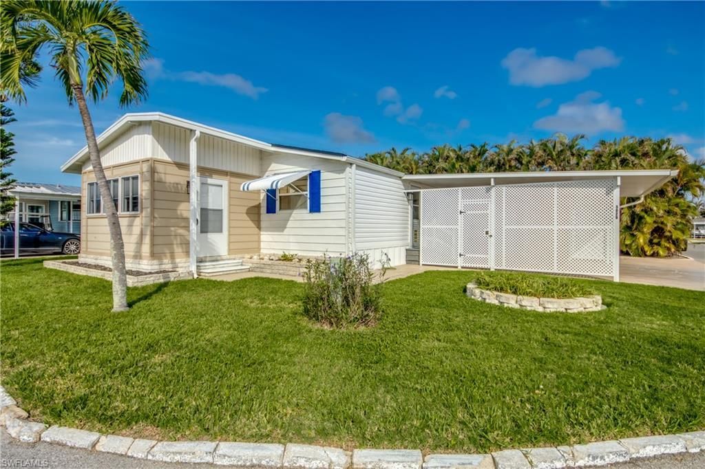 5029 Gulfgate Ln, Saint James City, FL 33956 Photo