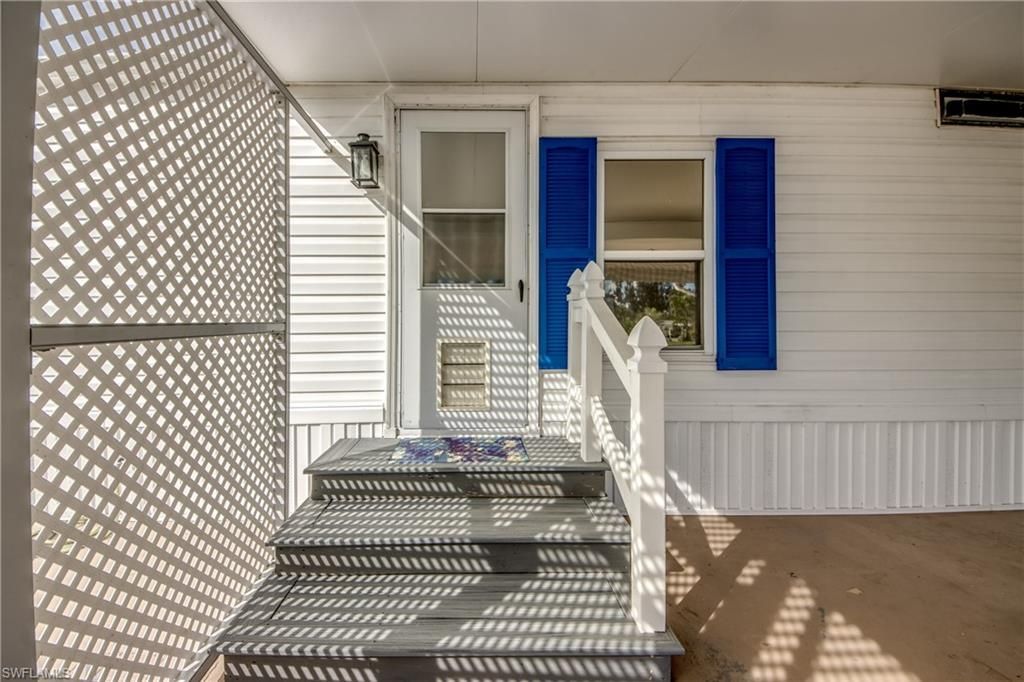 5029 Gulfgate Ln, Saint James City, FL 33956 Photo