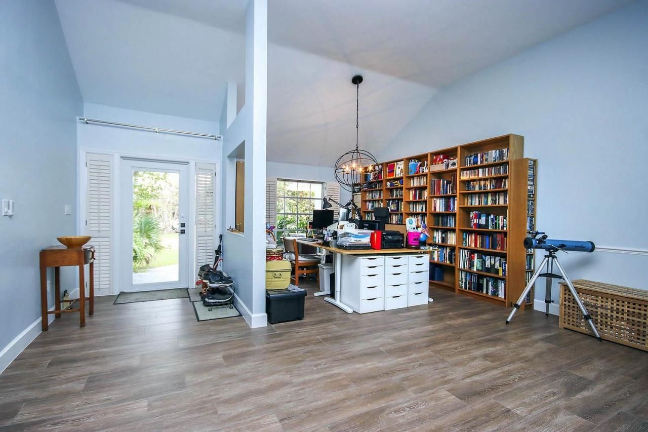 9436 Yucca Ct, Sanibel, FL 33957 Photo