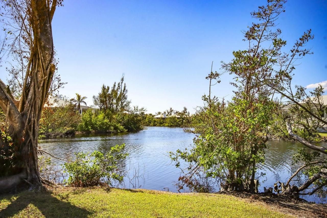 9436 Yucca Ct, Sanibel, FL 33957 Photo