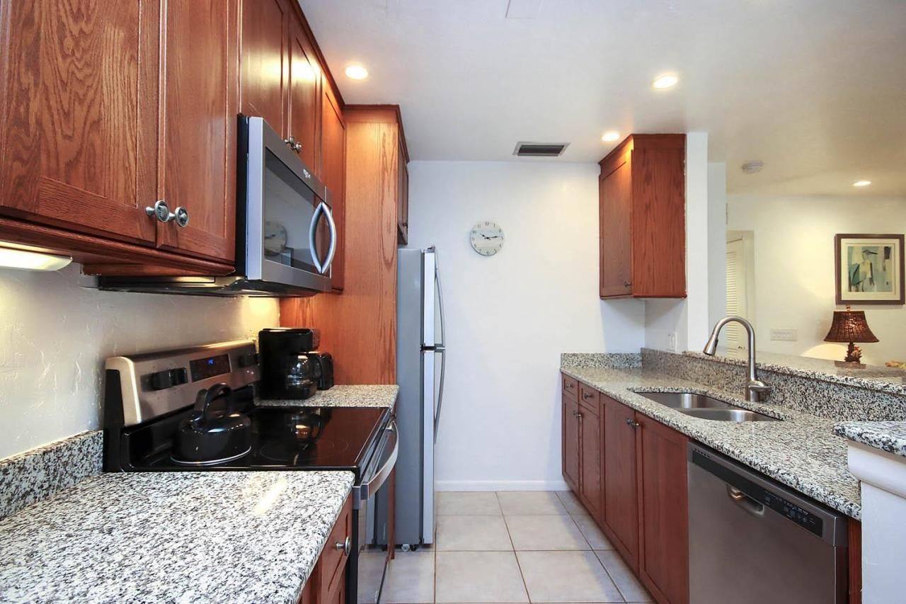 827 East Gulf Dr, Unit M7, Sanibel, FL 33957 Photo