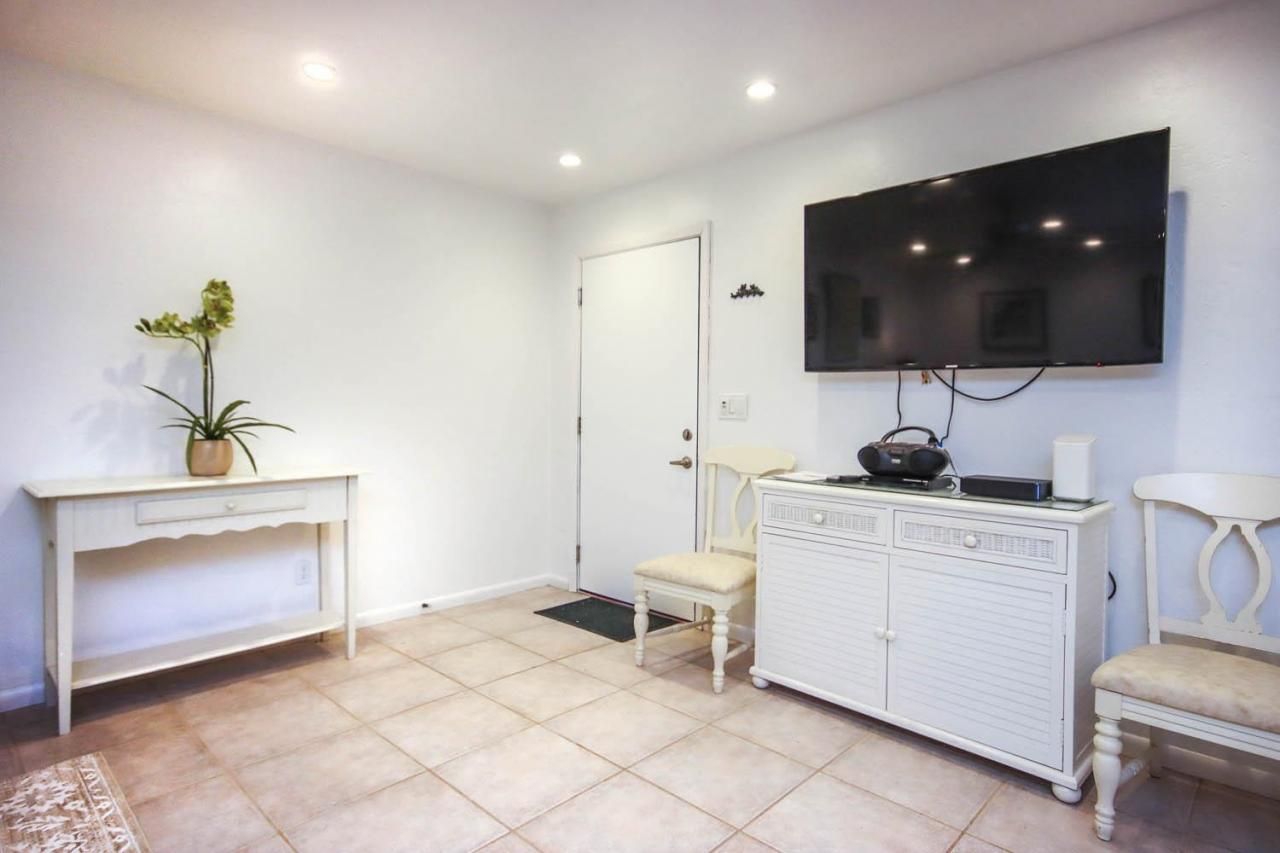 827 East Gulf Dr, Unit M7, Sanibel, FL 33957 Photo