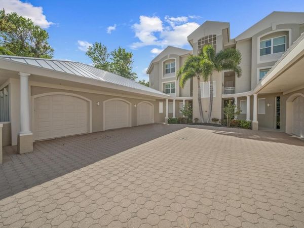 5669 Baltusrol Court, Unit 2A, Sanibel, FL 33957