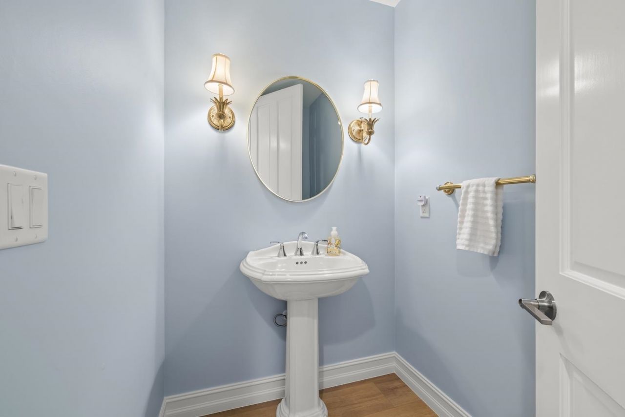 5669 Baltusrol Court, Unit 2A, Sanibel, FL 33957 Photo