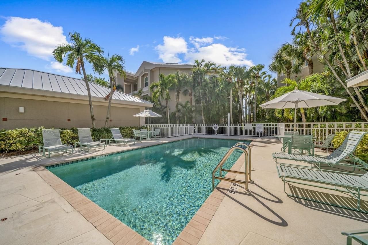 5669 Baltusrol Court, Unit 2A, Sanibel, FL 33957 Photo