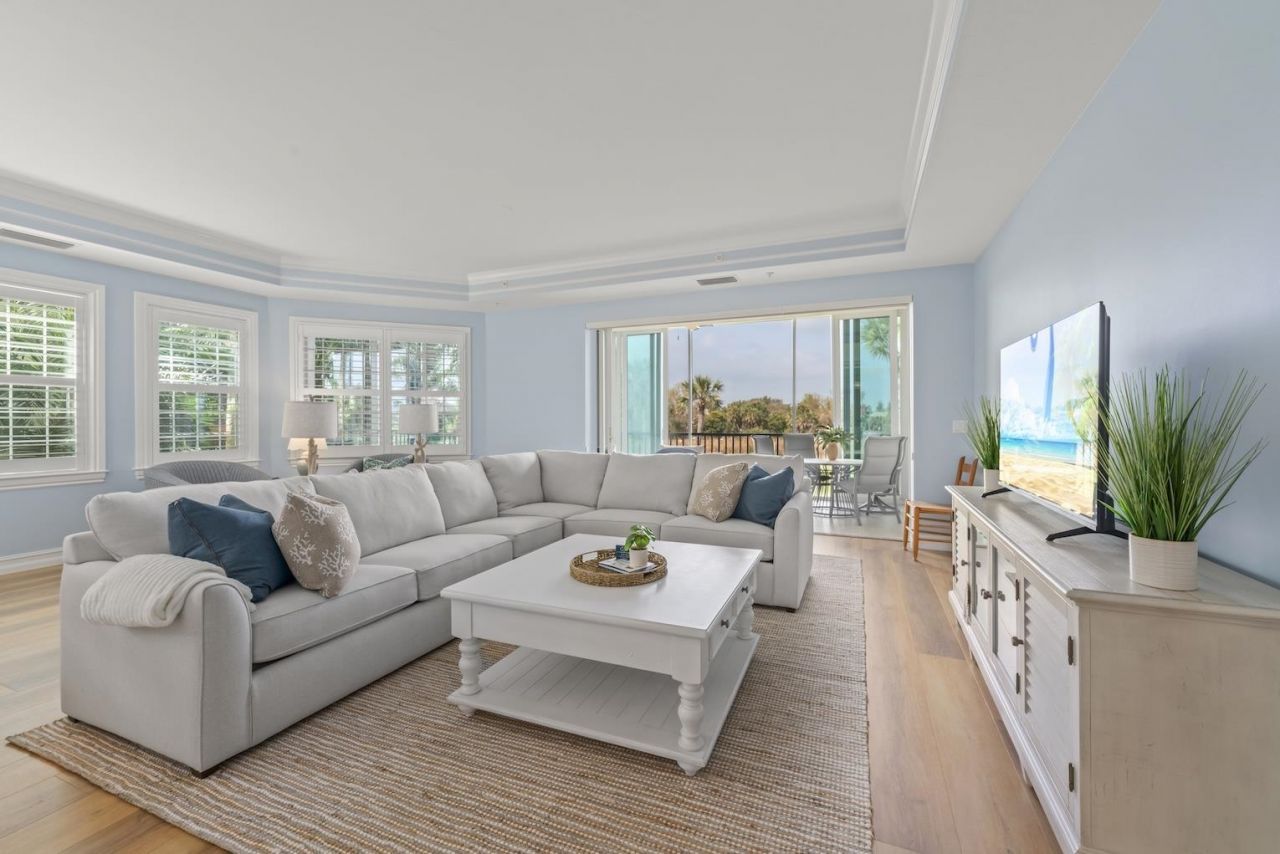 5669 Baltusrol Court, Unit 2A, Sanibel, FL 33957 Photo