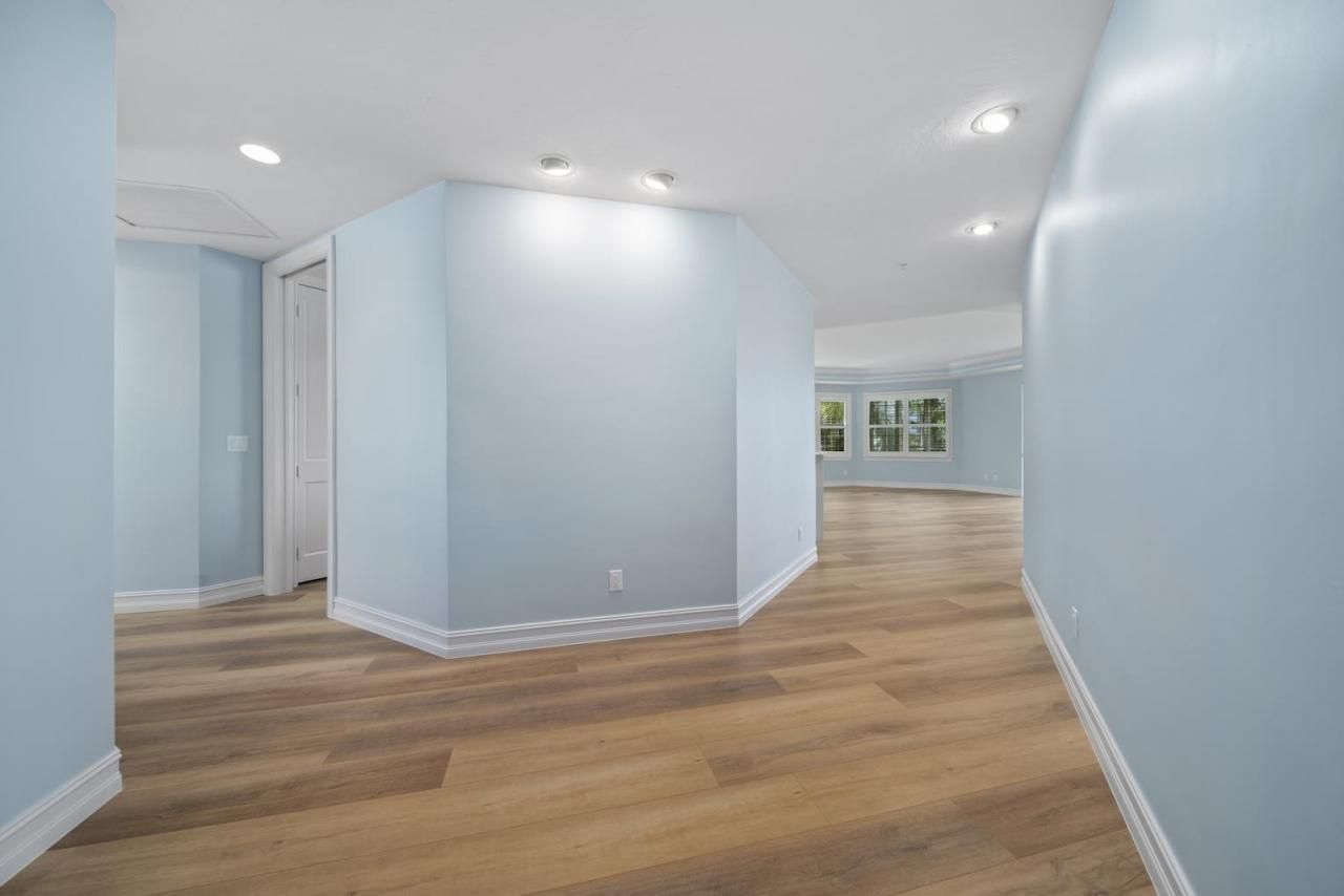 5669 Baltusrol Court, Unit 2A, Sanibel, FL 33957 Photo