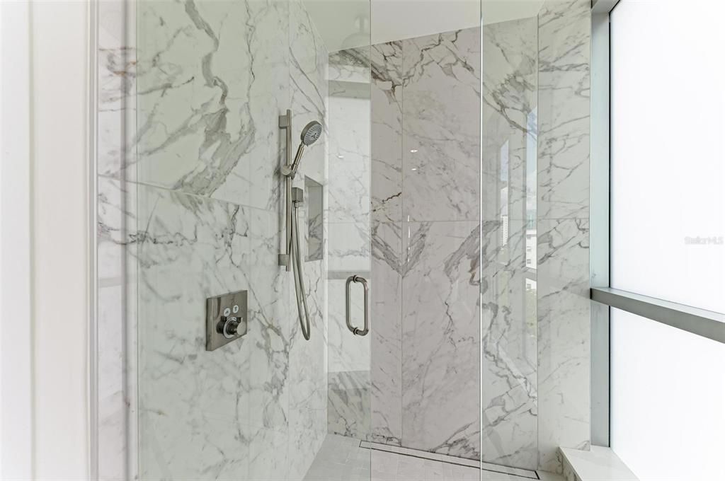 111 Golden Gate Point, Unit 402, Sarasota, FL 34236 Photo