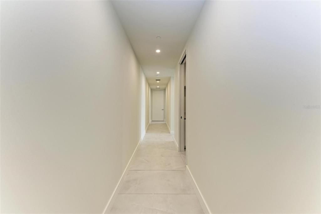 111 Golden Gate Point, Unit 402, Sarasota, FL 34236 Photo