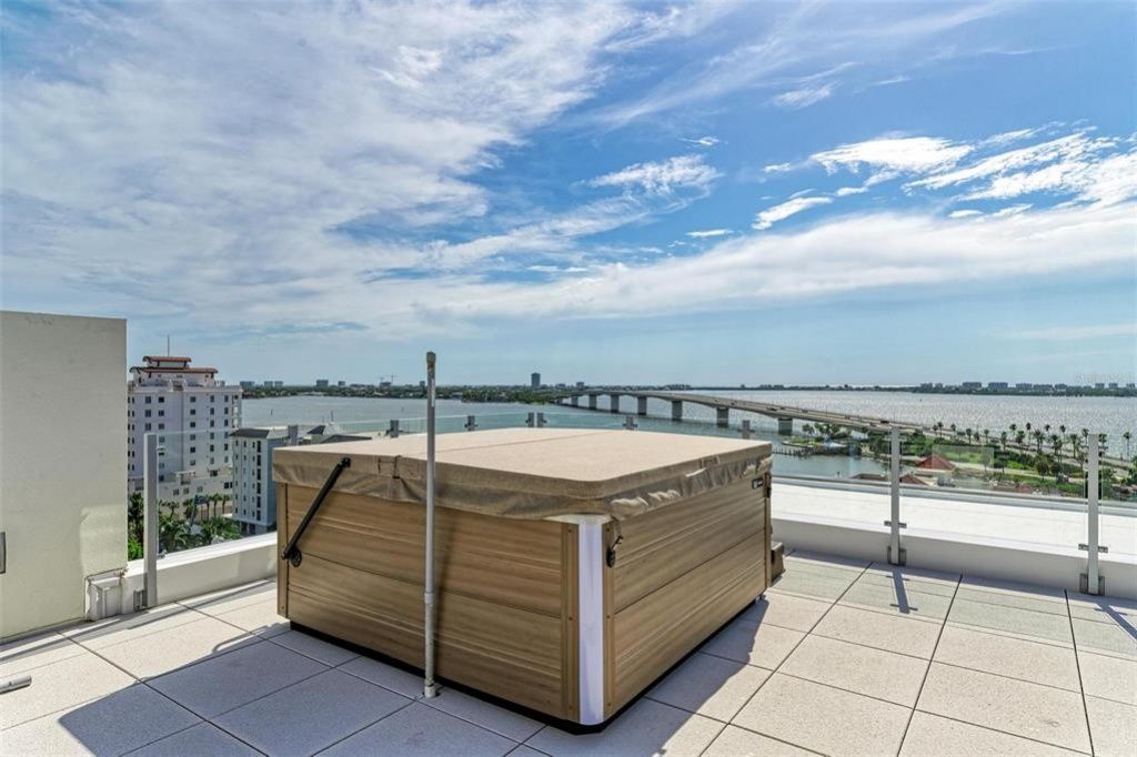 111 Golden Gate Point, Unit 402, Sarasota, FL 34236 Photo