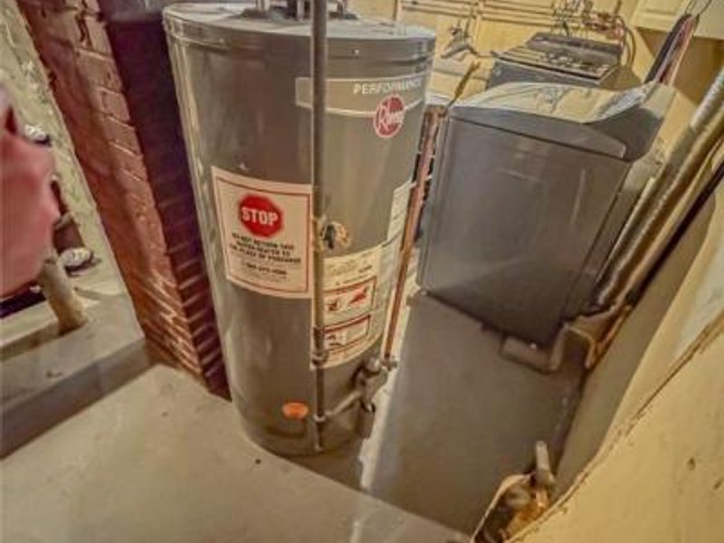 1330 W 18th Street, Lorain, OH 44052 Photo 16