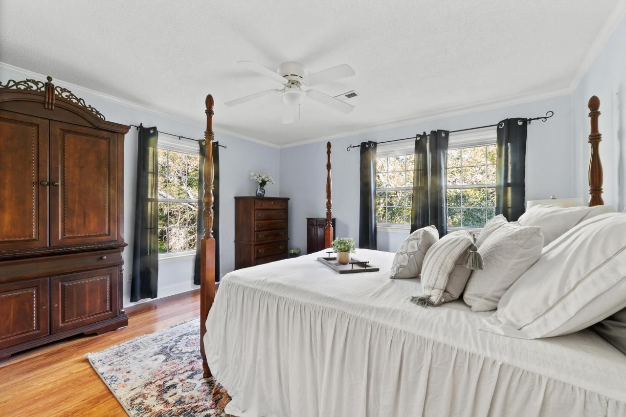 164 Carriageton Drive Photo 10