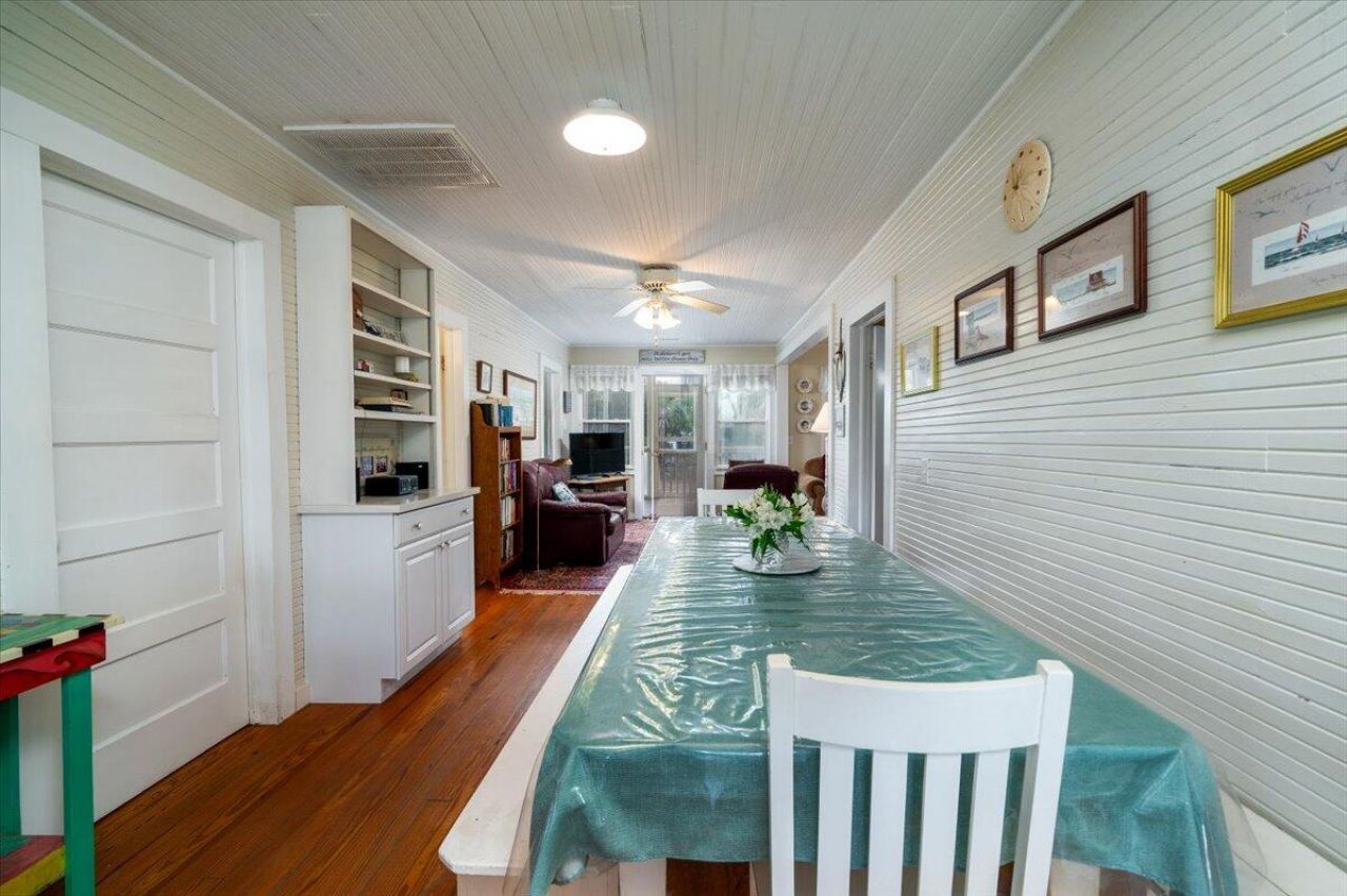 2302 Palmetto Boulevard Photo 13