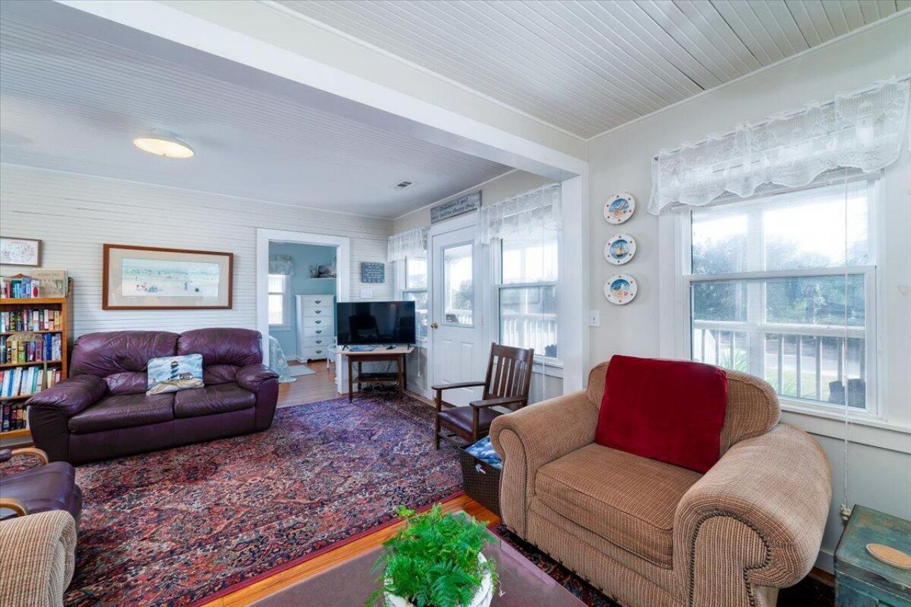 2302 Palmetto Boulevard Photo 30