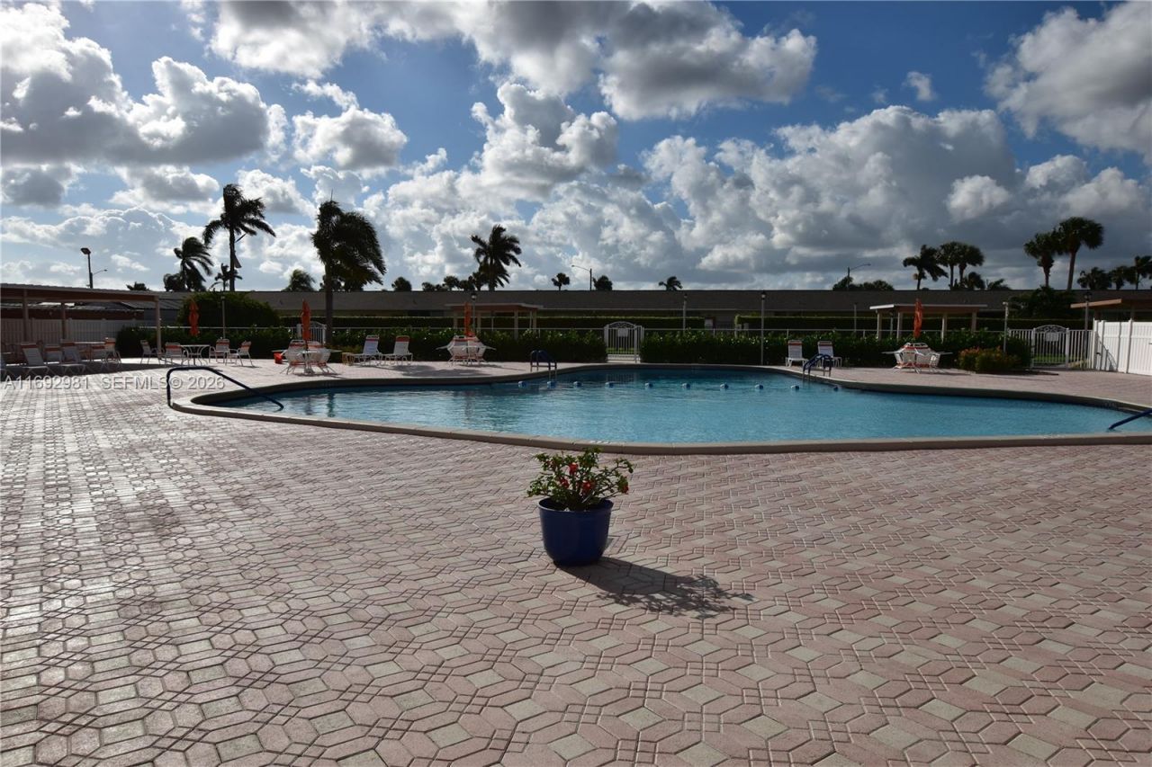 2688 Dudley Dr East, Unit H, West Palm Beach, FL 33415 Photo
