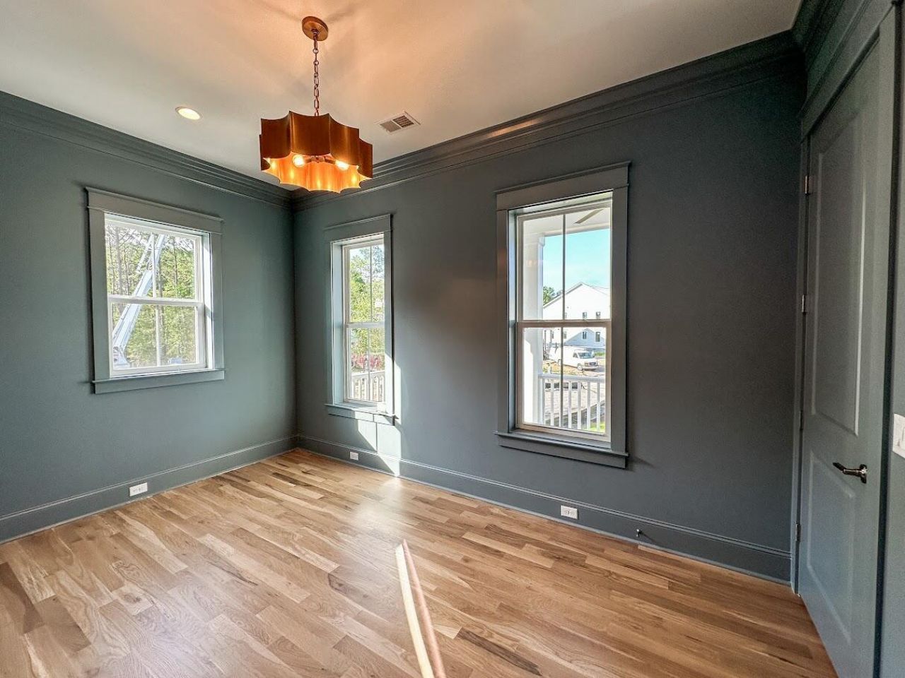 3881 Summerton Street Photo 34