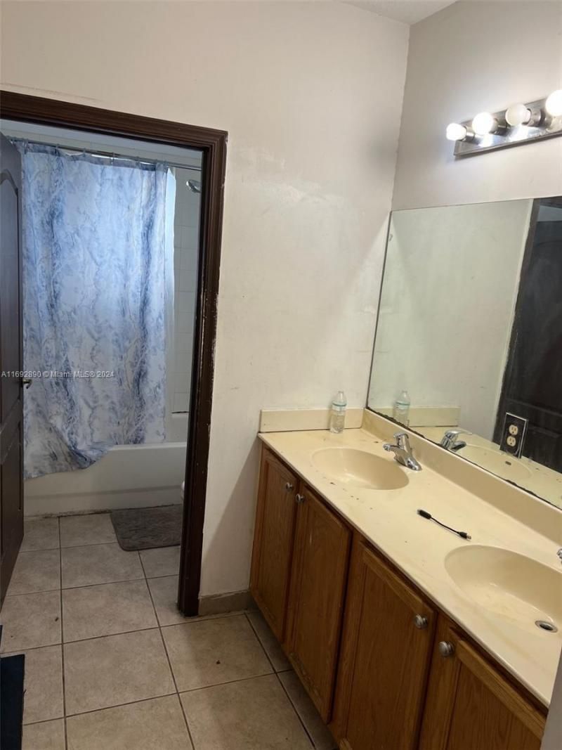 20503 NW 11th Ave, Miami Gardens, FL 33169 Photo