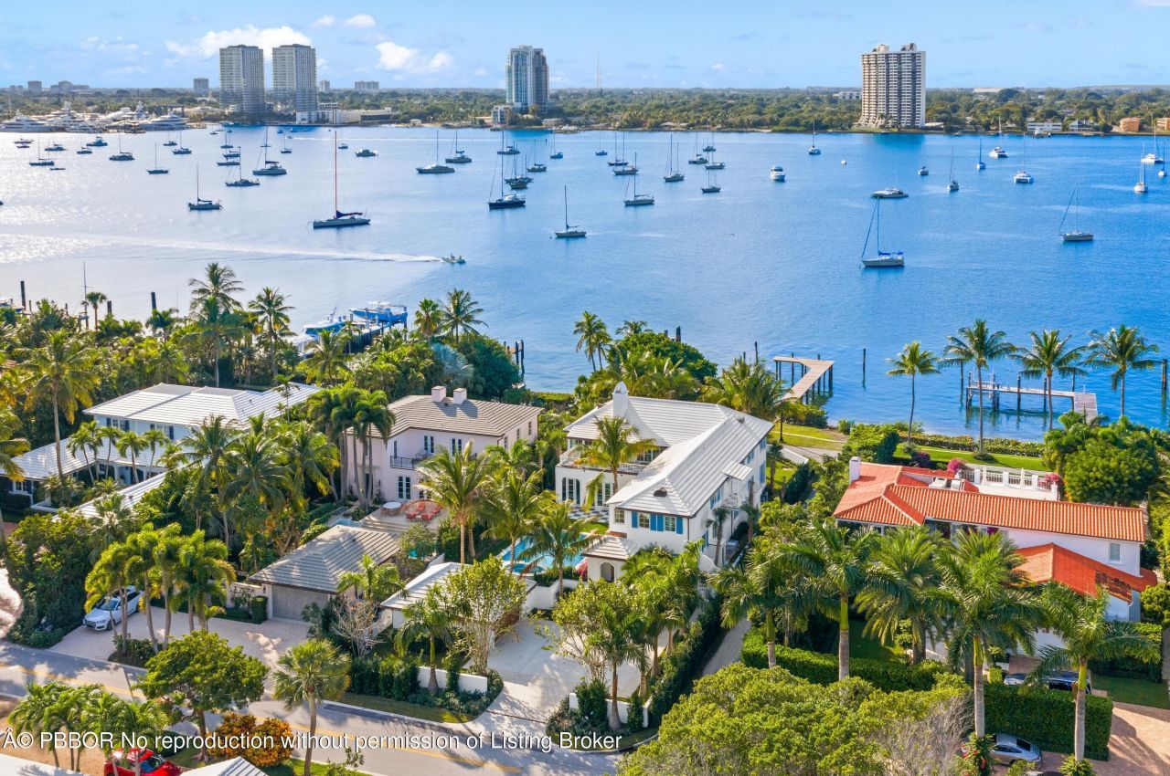 1246 N Lake Way, Palm Beach, FL 33480 Photo