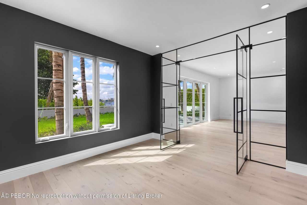 1246 N Lake Way, Palm Beach, FL 33480 Photo