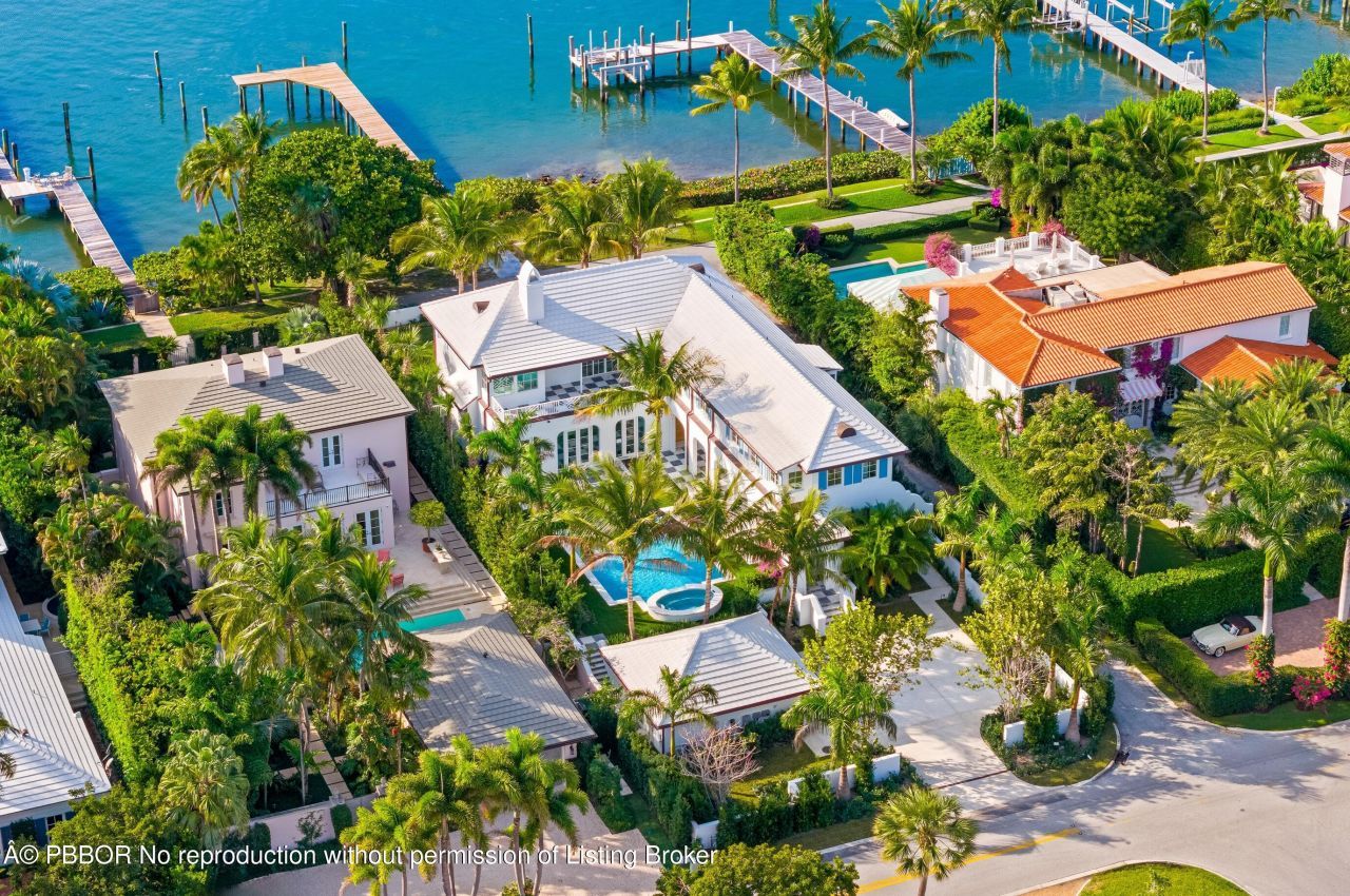 1246 N Lake Way, Palm Beach, FL 33480 Photo