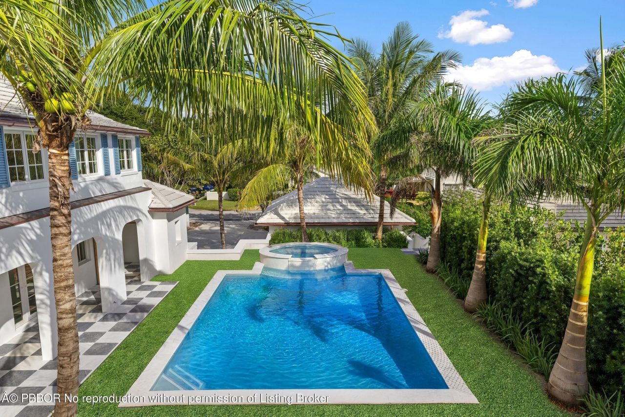 1246 N Lake Way, Palm Beach, FL 33480 Photo