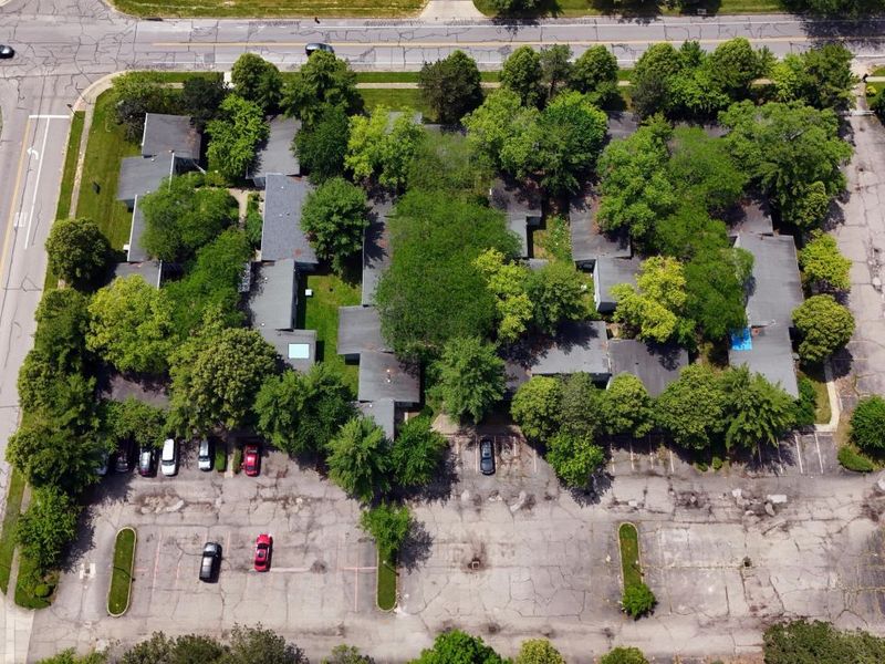 2337 Kimberly Parkway N, Columbus, OH 43232 Photo 9