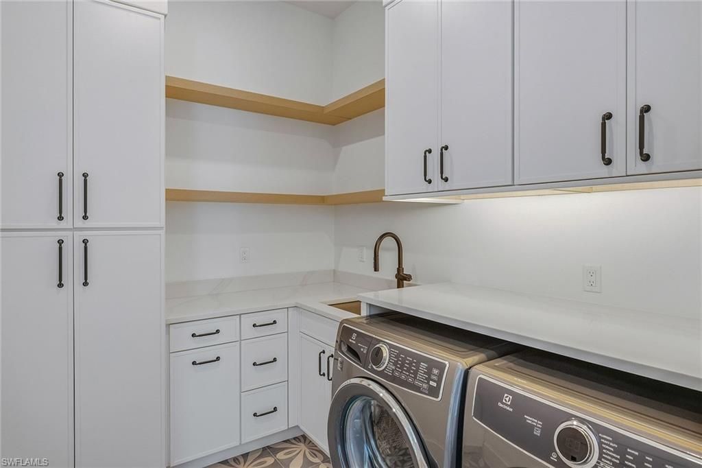 810 Elm Ct, Marco Island, FL 34145 Photo