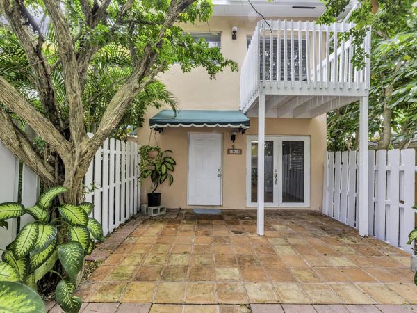 1912 NE 6th Street, Deerfield Beach, FL 33441