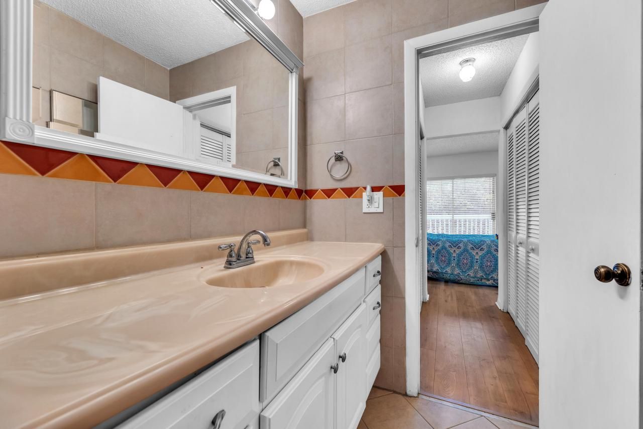 1912 NE 6th Street, Deerfield Beach, FL 33441 Photo