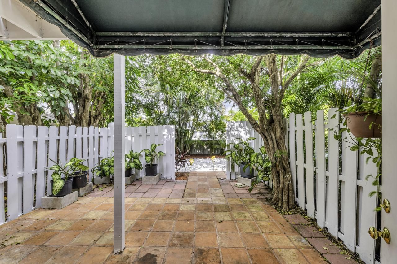 1912 NE 6th Street, Deerfield Beach, FL 33441 Photo