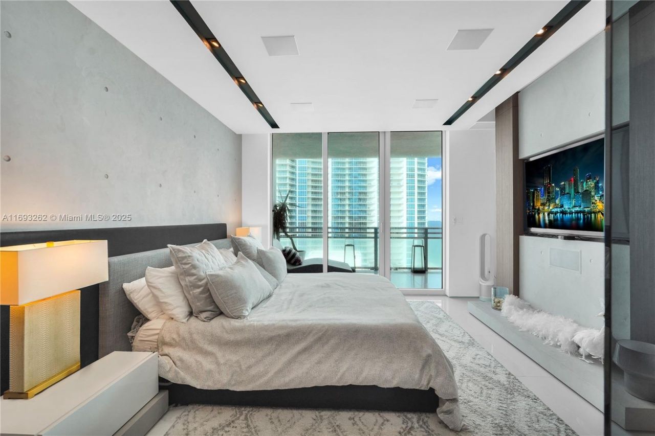 3535 S Ocean Drive, Unit 2104, Hollywood, FL 33019 Photo