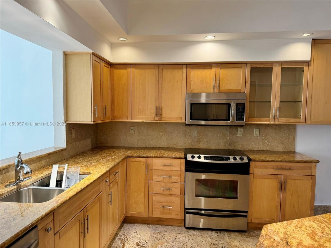 3700 Island Blvd, Unit C202, Aventura, FL 33160 Photo