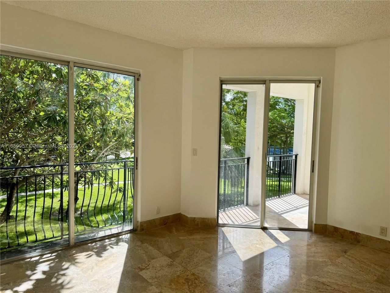 3700 Island Blvd, Unit C202, Aventura, FL 33160 Photo