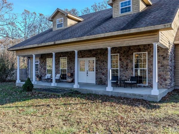 15650 HWY WW, Lebanon, MO 65536